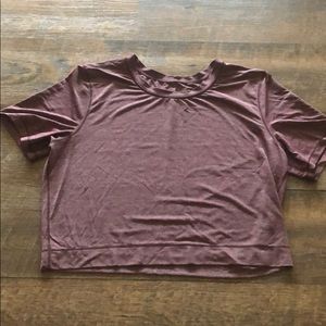 Lululemon crop top